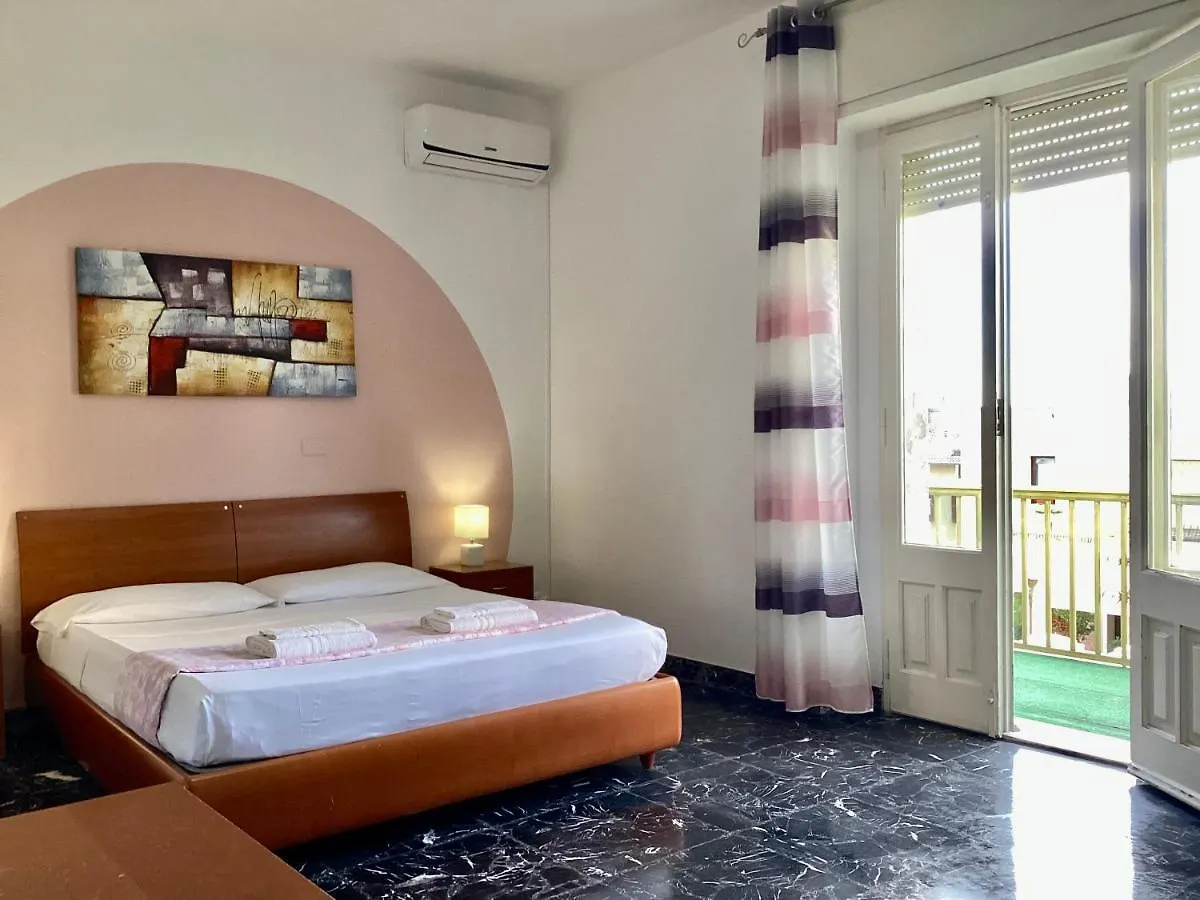 Gardenia Rooms Cagliari Bed & Breakfast